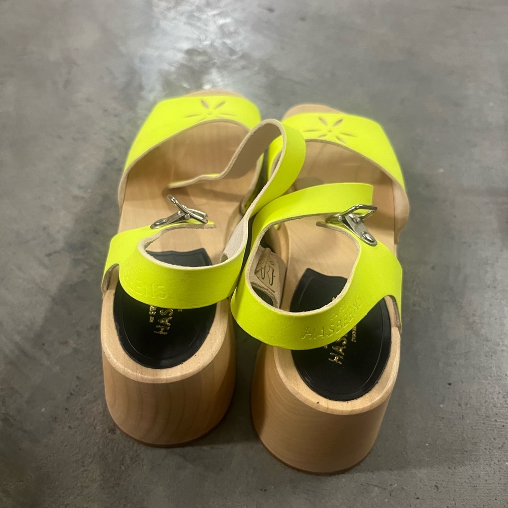 Swedish Hasbeens Yellow Sandals with Cutout Design - Picture 3 of 4
